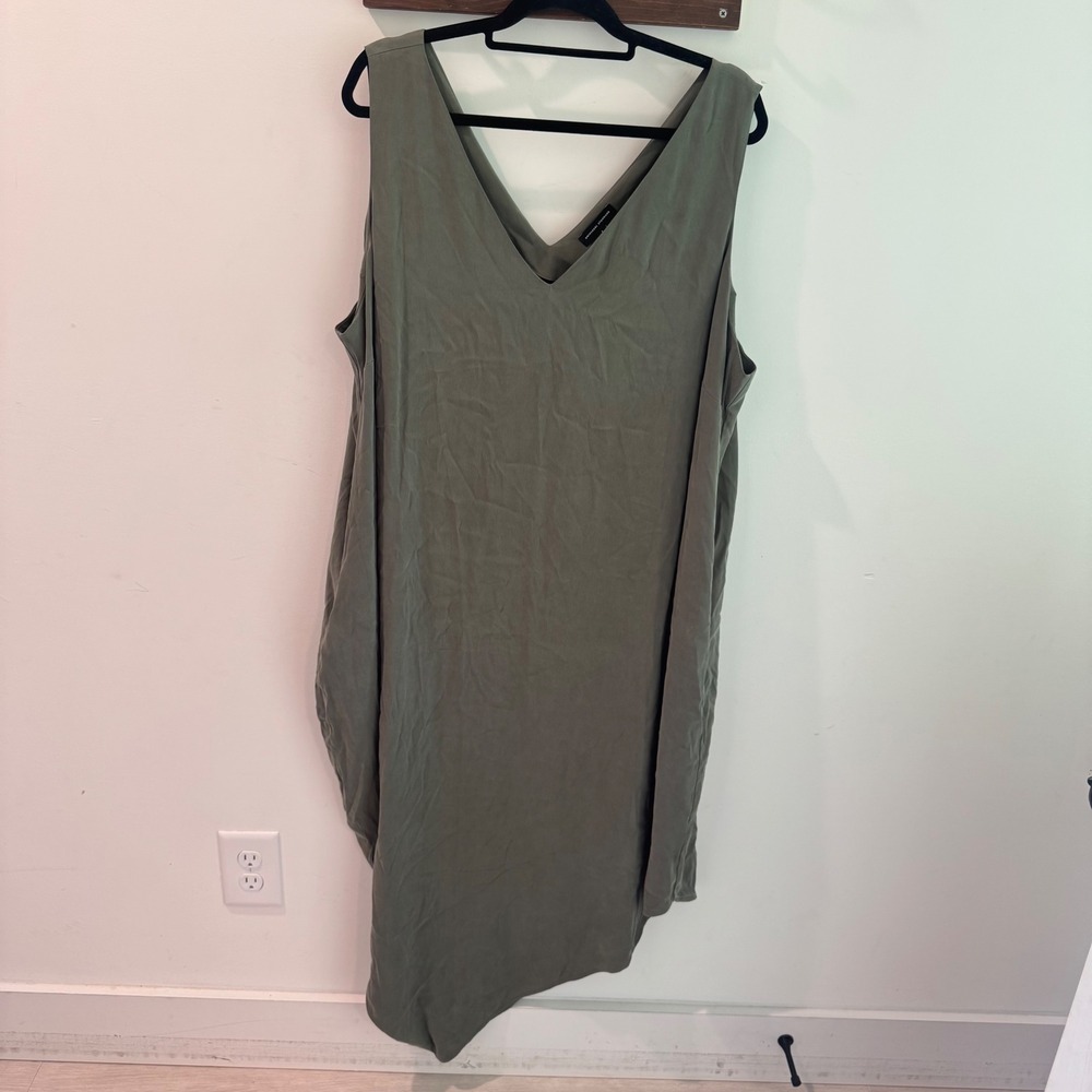 Universal Standard Olive Green Asymmetric V-Neck Cupro‎ Blend Dress Large 22/24
